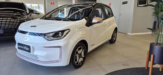 JAC E-JS1 ELÉTRICO AUTOMÁTICO JAC E-JS1 ELÉTRICO AUTOMÁTICO